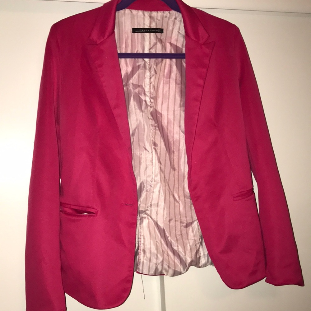 Pink fashion blazer